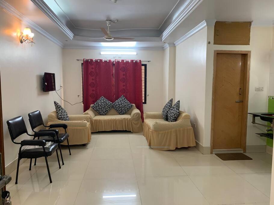 Spacious Penthouse In Heart Of City. By Gec Circle Apartment Chittagong Bagian luar foto